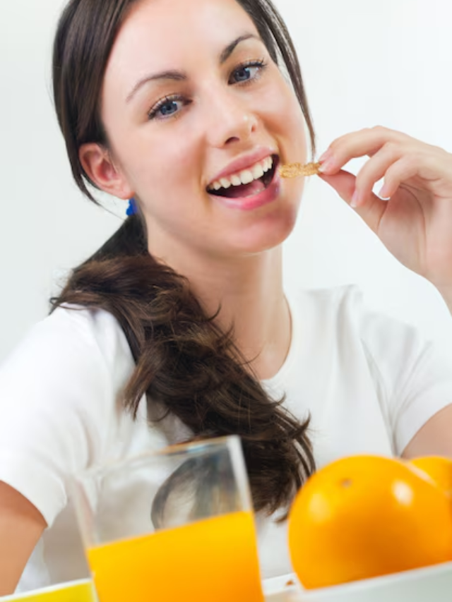 Foods to Eat and Avoid While Using Invisalign Aligners